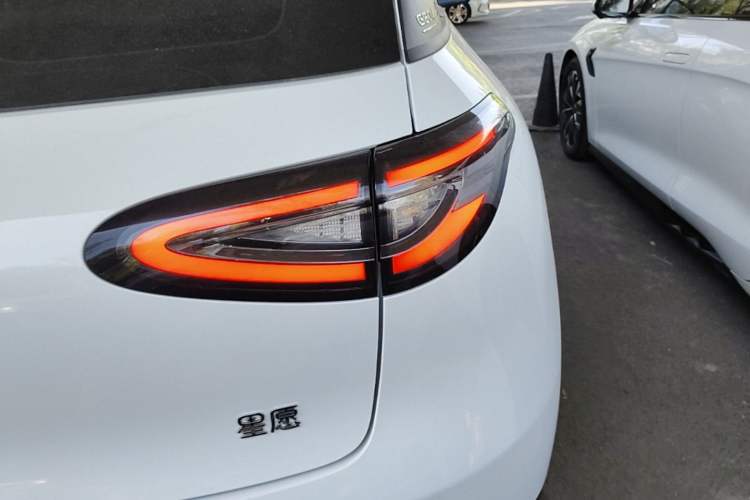 Used Geely Galaxy Geome 2025 310km Youth Edition Right Rear Taillight