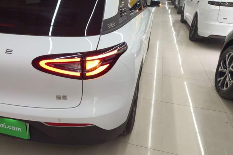 Used Geely Galaxy Geome 2025 UP 410km Exploration Edition Right Rear Taillight