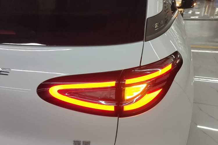 Used Geely Galaxy Geome 2025 310km Youth Edition Right Rear Taillight