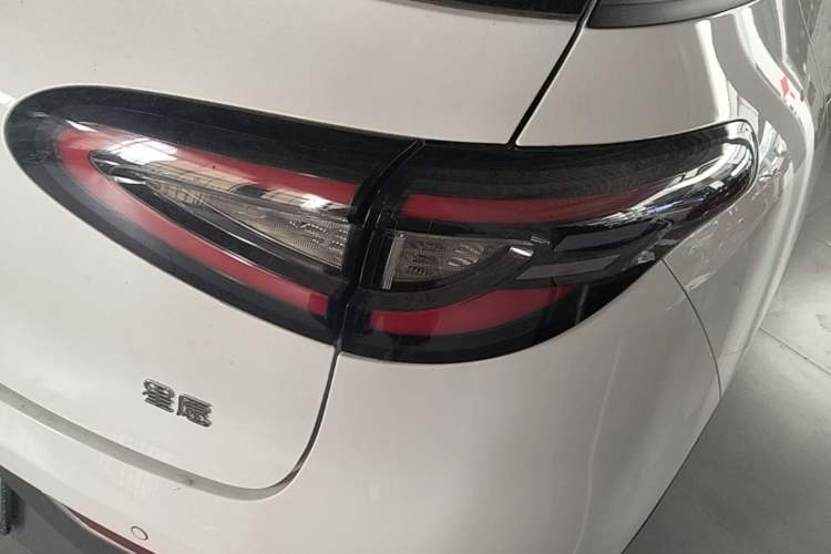 Used Geely Galaxy Geome 2025 310km Youth Edition Right Rear Taillight