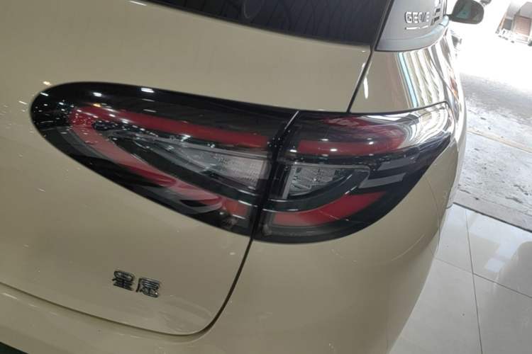 Used Geely Galaxy Geome 2025 310km Dream Edition Right Rear Taillight