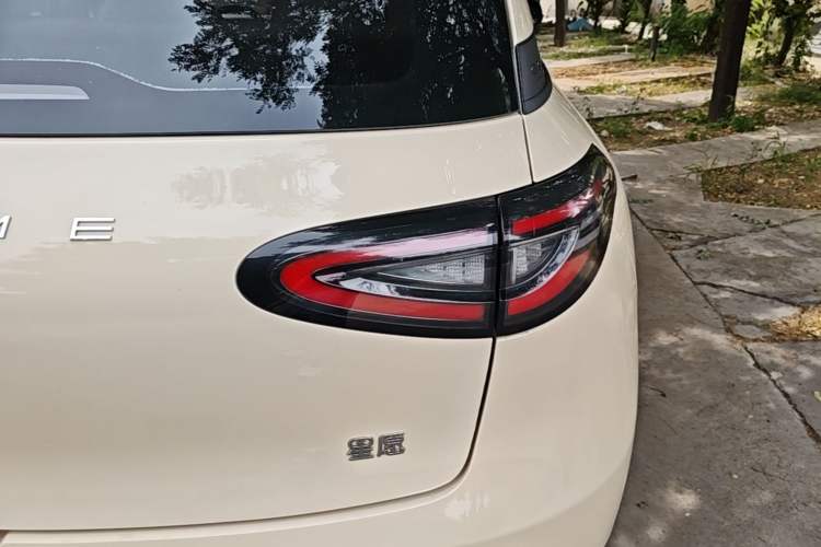 Used Geely Galaxy Geome 2025 310km Youth Edition Right Rear Taillight