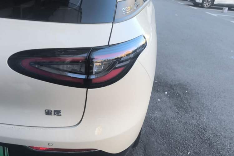 Used Geely Galaxy Geome 2025 310km Youth Edition Right Rear Taillight