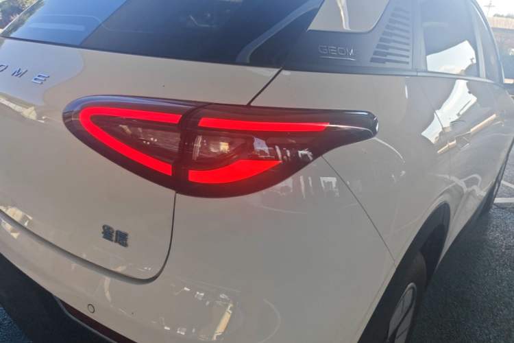 Used Geely Galaxy Geome 2025 310km Youth Edition Right Rear Taillight