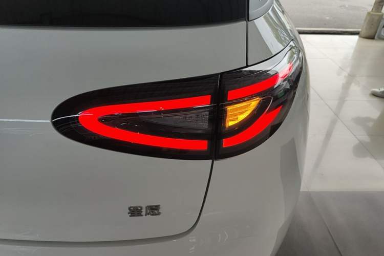 Used Geely Galaxy Geome 2025 310km Youth Edition Right Rear Taillight