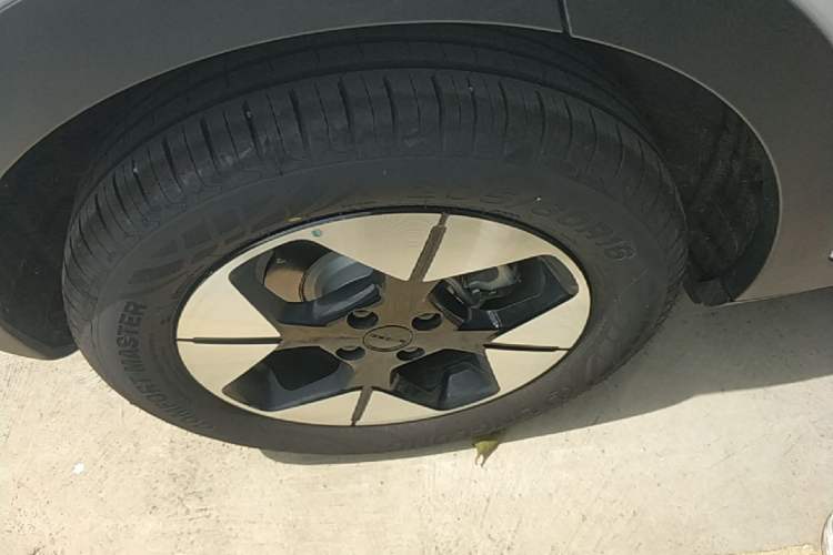 Used Geely Galaxy Geome 2025 310km Dream Edition Right Rear Wheel Hub