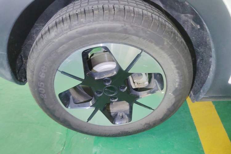 Used Geely Galaxy Geome 2025 310km Dream Edition Right Rear Wheel Hub