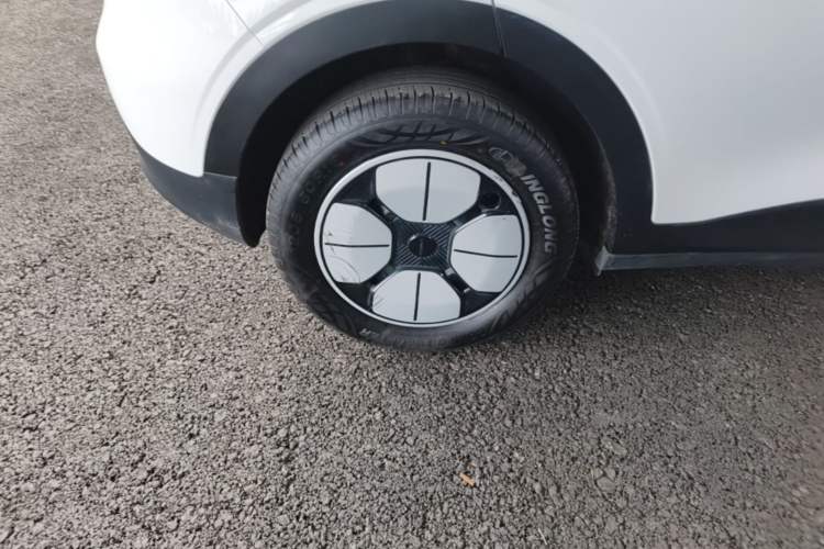 Used Geely Galaxy Geome 2025 310km Youth Edition Right Rear Wheel Hub
