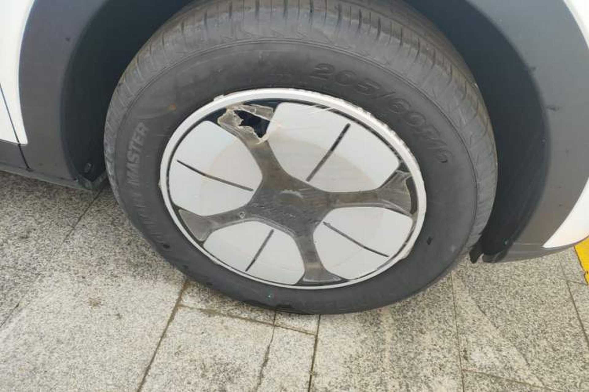 Used Geely Galaxy Geome 2025 310km Youth Edition Right Rear Wheel Hub