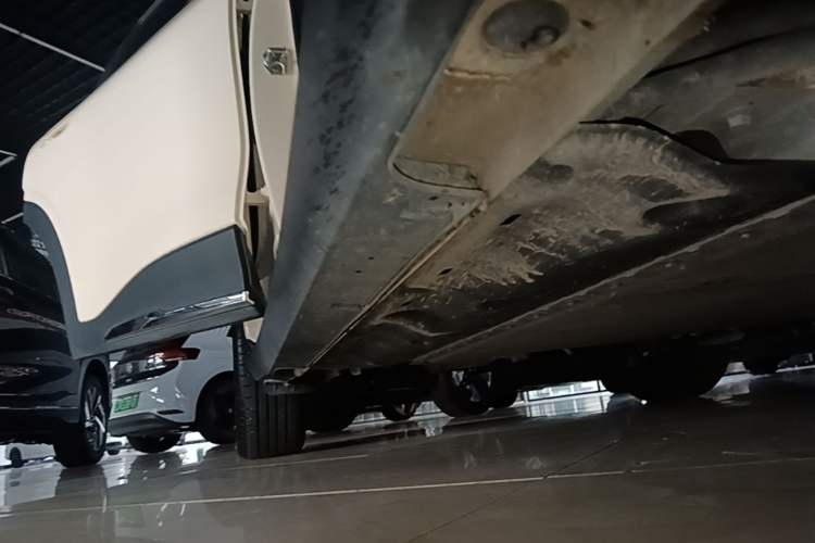 Used Geely Galaxy Geome 2025 310km Dream Edition Right Side Sill