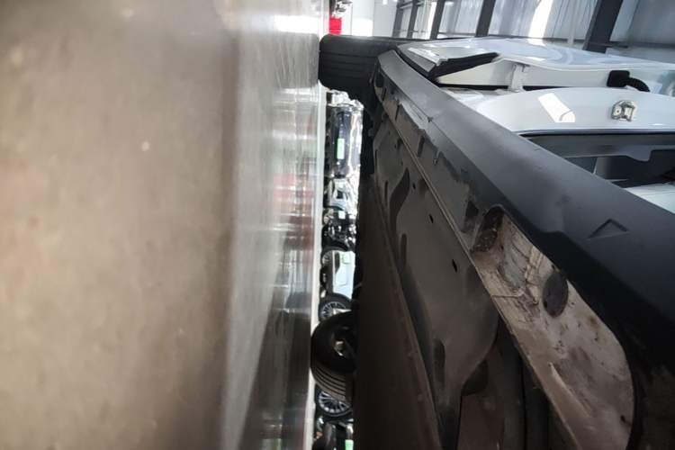 Used Geely Galaxy Geome 2025 310km Dream Edition Right Side Sill