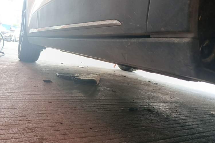 Used Geely Galaxy Geome 2025 UP 410km Exploration Edition Right Side Sill