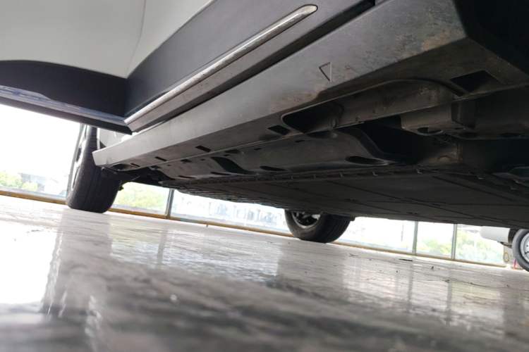 Used Geely Galaxy Geome 2025 UP 410km Exploration Edition Right Side Sill