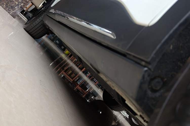 Used Geely Galaxy Geome 2025 UP 410km Exploration Edition Right Side Sill