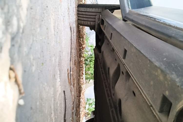 Used Geely Galaxy Geome 2025 UP 410km Exploration Edition Right Side Sill