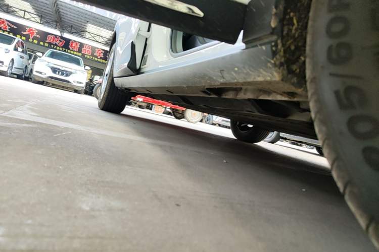 Used Geely Galaxy Geome 2025 310km Youth Edition Right Side Sill