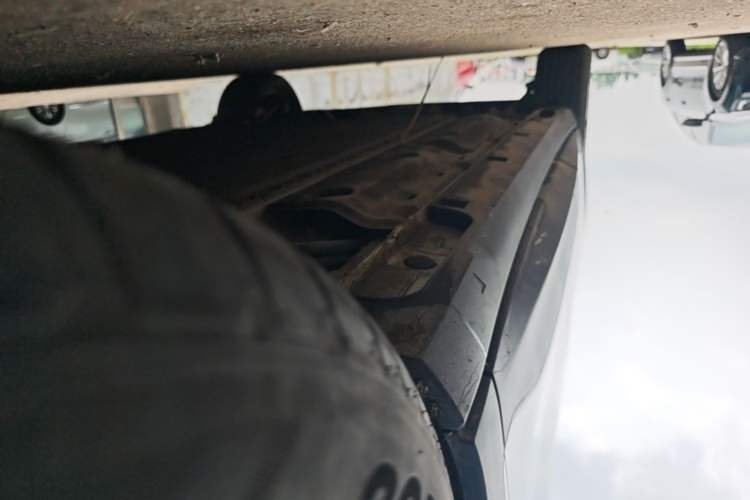 Used Geely Galaxy Geome 2025 310km Youth Edition Right Side Sill