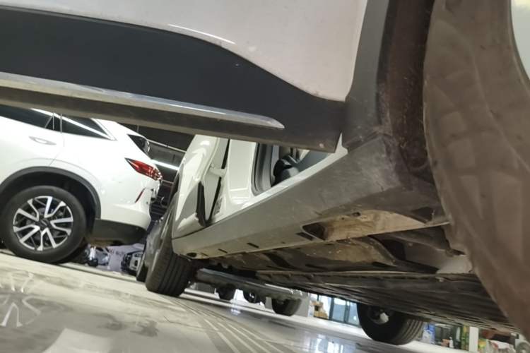 Used Geely Galaxy Geome 2025 310km Dream Edition Right Side Sill