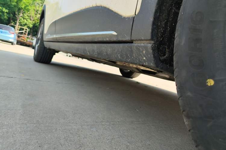 Used Geely Galaxy Geome 2025 310km Dream Edition Right Side Sill