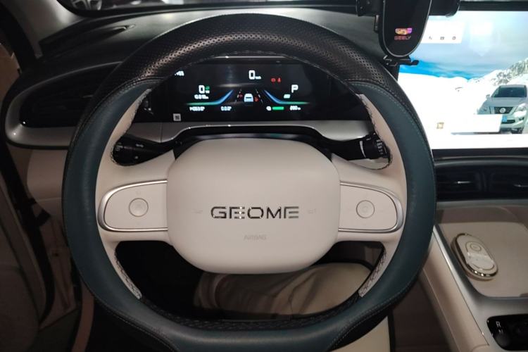 Used Geely Galaxy Geome 2025 UP 410km Exploration Edition Steering Wheel