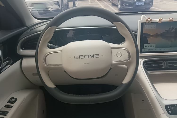 Used Geely Galaxy Geome 2025 310km Youth Edition Steering Wheel