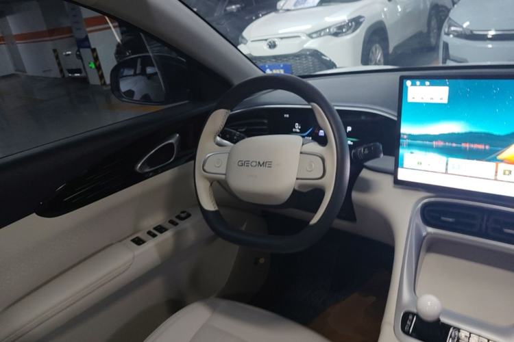 Used Geely Galaxy Geome 2025 310km Youth Edition Steering Wheel