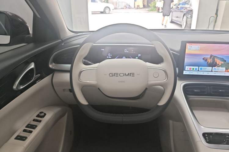 Used Geely Galaxy Geome 2025 410 km Free Version Steering Wheel
