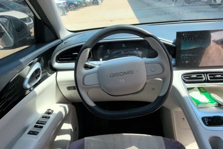 Used Geely Galaxy Geome 2025 310km Youth Edition Steering Wheel
