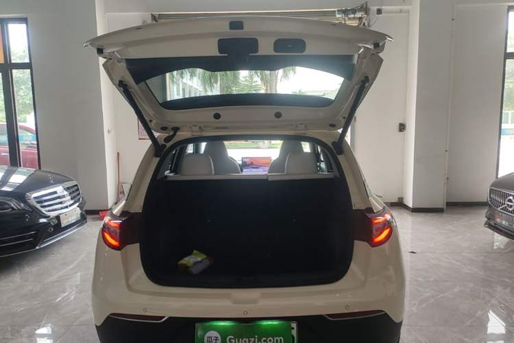 Used Geely Galaxy Geome 2025 UP 410km Exploration Edition Trunk