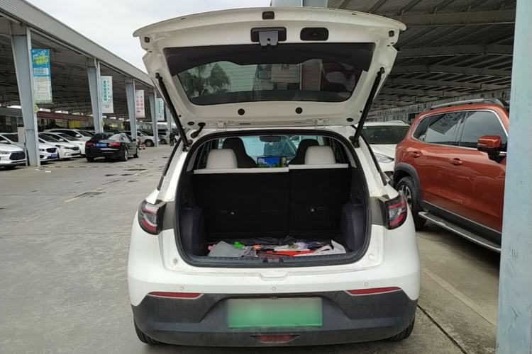 Used Geely Galaxy Geome 2025 UP 410km Exploration Edition Trunk