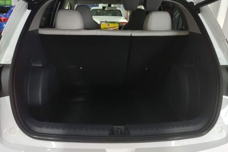 Used Geely Galaxy Geome 2025 310km Dream Edition Trunk