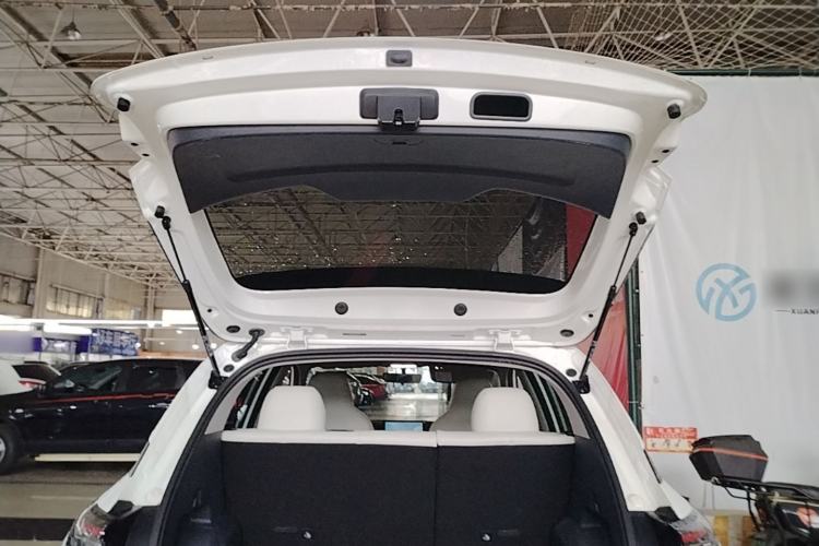 Used Geely Galaxy Geome 2025 310km Youth Edition Trunk