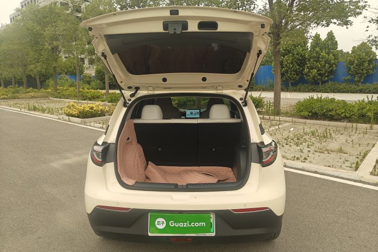 Used Geely Galaxy Geome 2025 310km Youth Edition Trunk