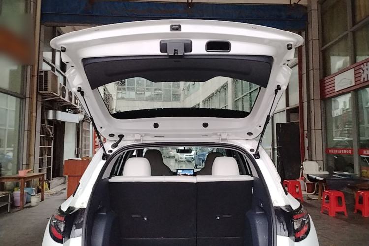 Used Geely Galaxy Geome 2025 310km Youth Edition Trunk