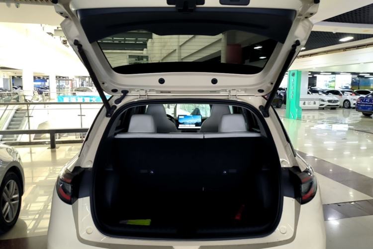 Used Geely Galaxy Geome 2025 310km Dream Edition Trunk