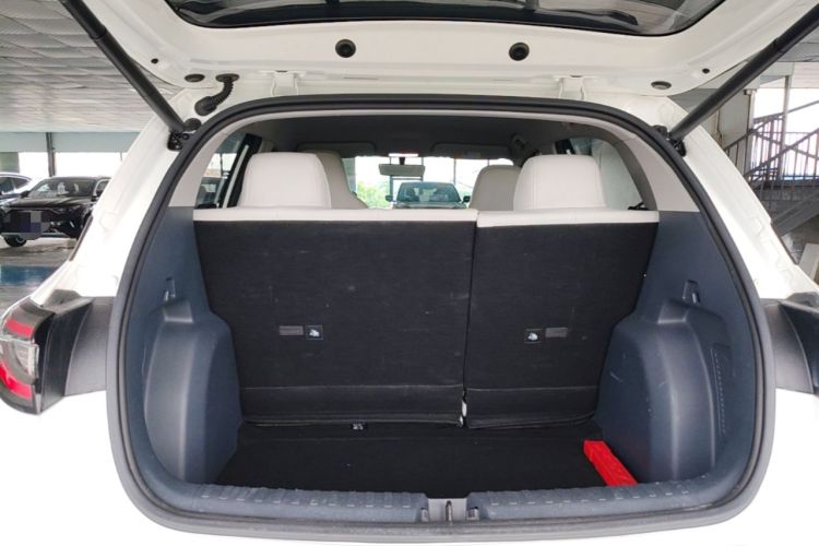 Used Geely Galaxy Geome 2025 UP 410km Exploration Edition Trunk