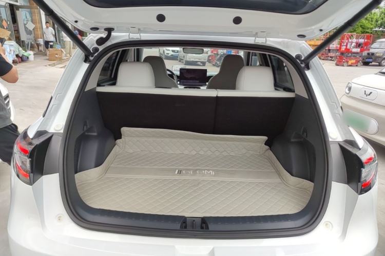 Used Geely Galaxy Geome 2025 310km Dream Edition Trunk