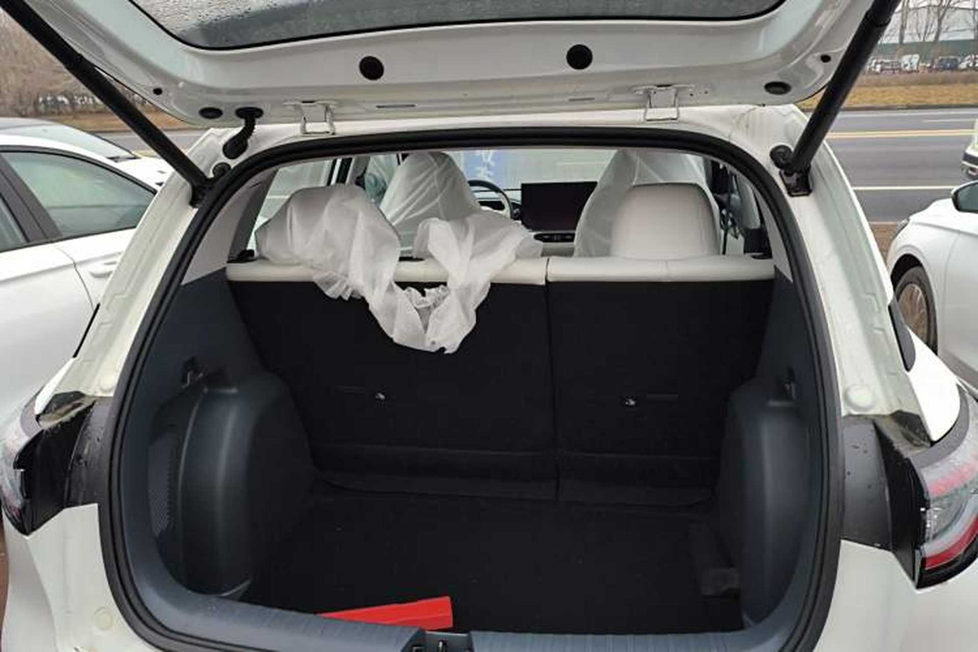 Used Geely Galaxy Geome 2025 310km Dream Edition Trunk
