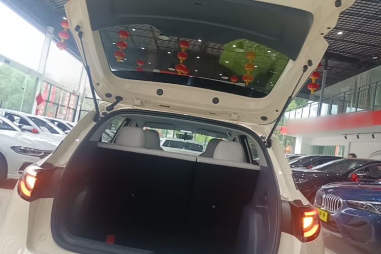 Used Geely Galaxy Geome 2025 310km Youth Edition Trunk