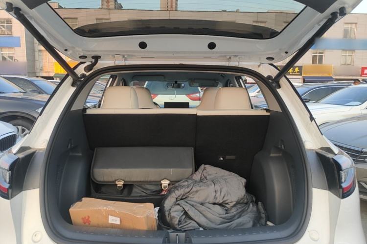 Used Geely Galaxy Geome 2025 UP 410km Exploration Edition Trunk