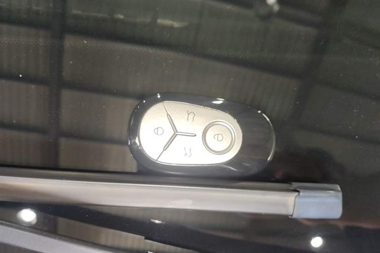 Used Geely Galaxy Geome 2025 310km Youth Edition Vehicle Key