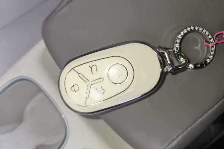 Used Geely Galaxy Geome 2025 310km Youth Edition Vehicle Key