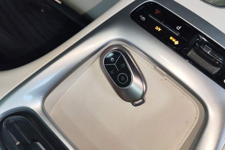 Used Geely Galaxy Geome 2025 310km Youth Edition Vehicle Key