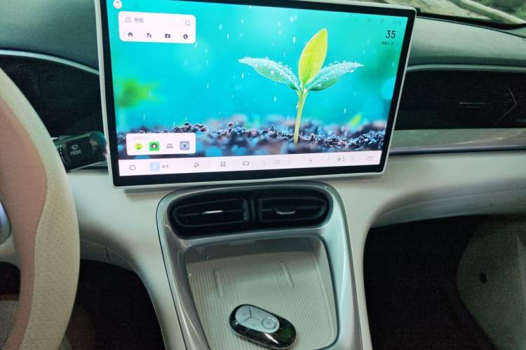 Used Geely Galaxy Geome 2025 310km Dream Edition Audio And AC Panel
