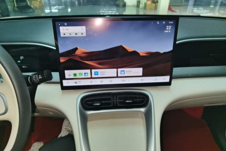 Used Geely Galaxy Geome 2025 310km Dream Edition Audio And AC Panel