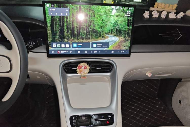 Used Geely Galaxy Geome 2025 UP 410km Exploration Edition Audio And AC Panel