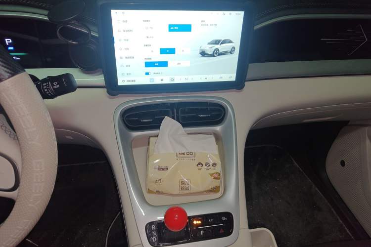 Used Geely Galaxy Geome 2025 310km Youth Edition Audio And AC Panel
