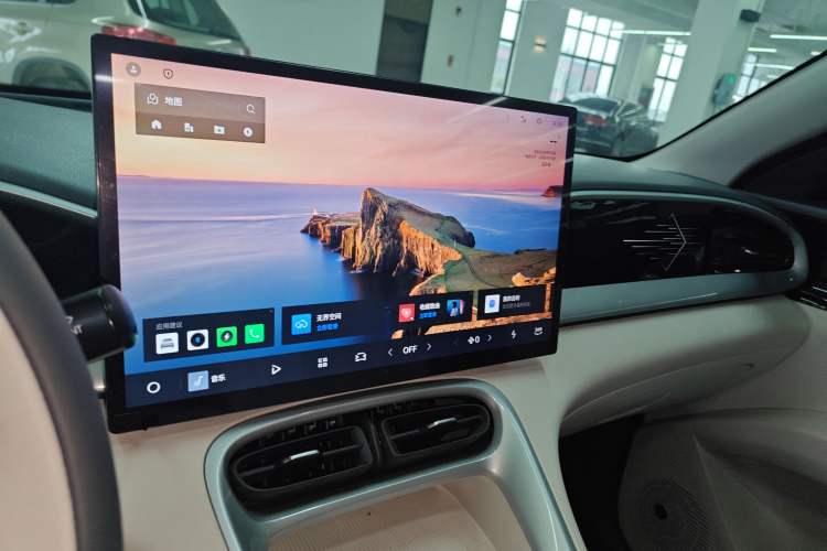 Used Geely Galaxy Geome 2025 UP 410km Exploration Edition Audio And AC Panel