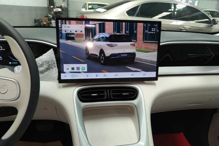 Used Geely Galaxy Geome 2025 UP 410km Exploration Edition Audio And AC Panel