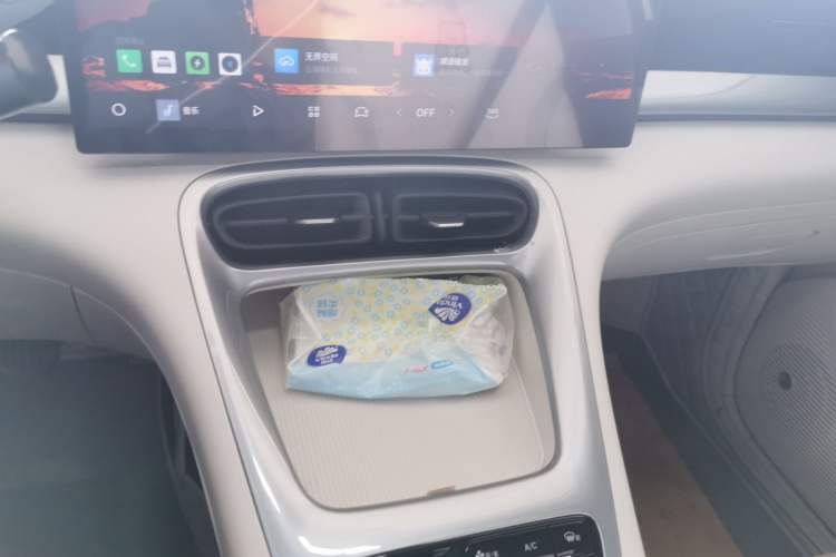 Used Geely Galaxy Geome 2025 310km Dream Edition Audio And AC Panel